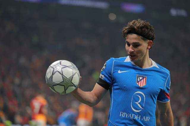 MK体育官网-1-1！1亿天王低迷，小蜘蛛7场0球，马竞客场爆冷，恐无缘直通16强