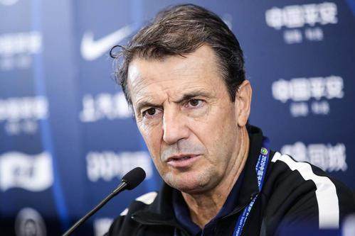 MK体育官网-第三次挑战上海海港 何塞：这一次士气高涨没压力